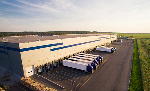 鑫宏特-倉儲備貨確保交期準時