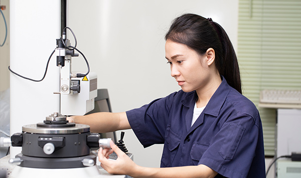 嚴格質(zhì)檢每道工藝